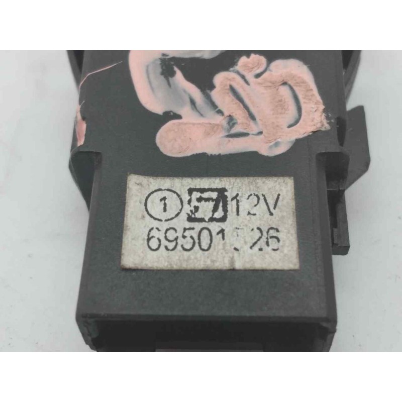 Recambio de warning para iveco daily caja cerrada (2006 =>) caja cerrada techo alto 35s... batalla 3300 referencia OEM IAM 69501 2