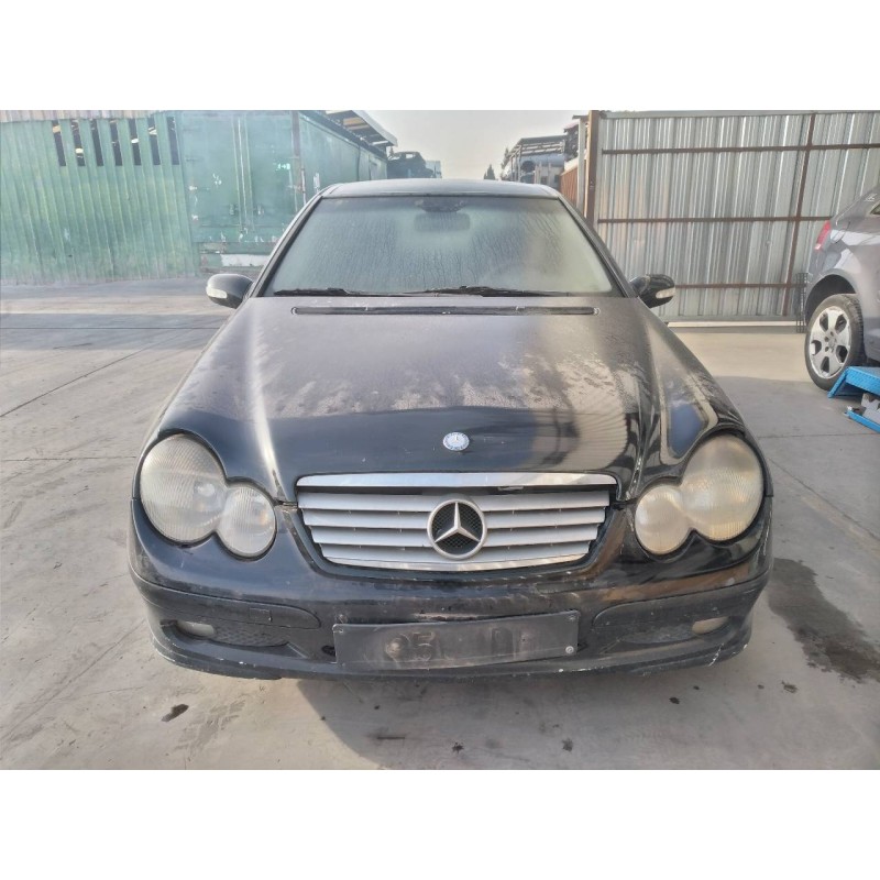 mercedes-benz clase c (w203) sportcoupe del año 2001