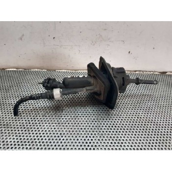 BOMBA EMBRAGUE 3M517A543AE 