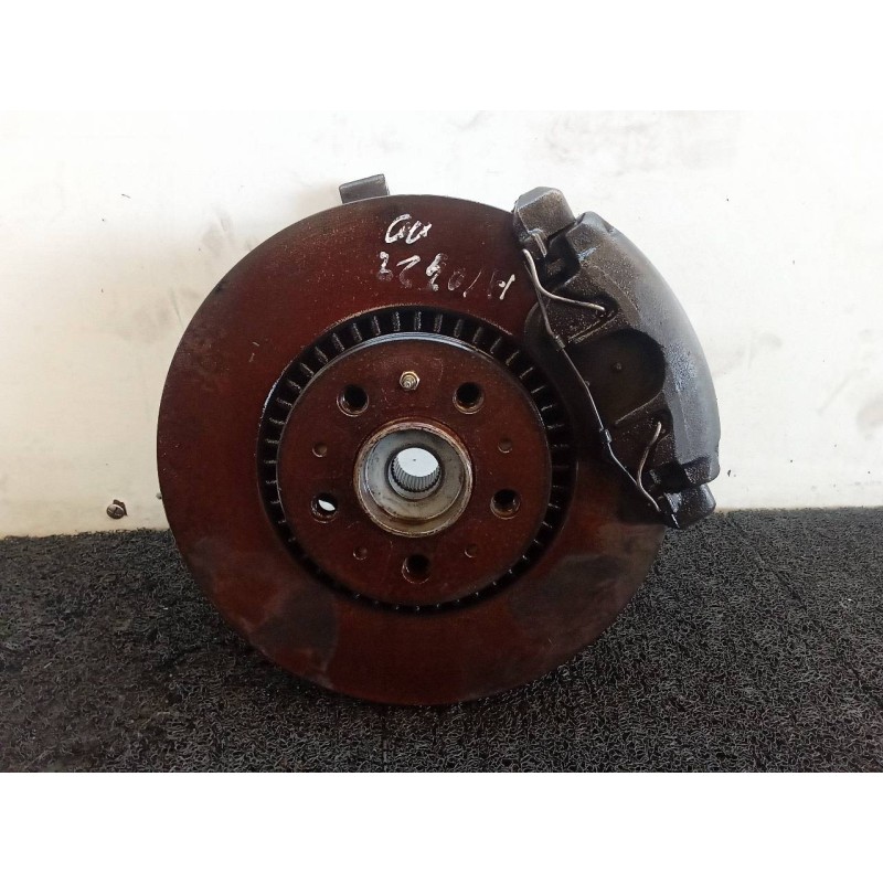 Recambio de mangueta delantera derecha para volvo v70 familiar 2.5 t awd / awd referencia OEM IAM   
