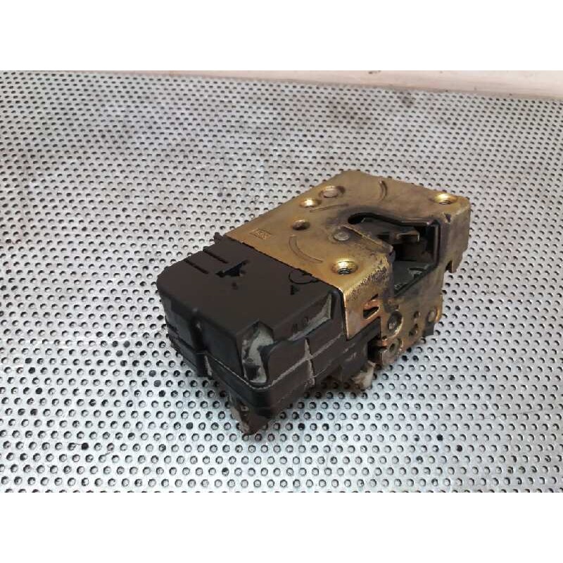 Recambio de cerradura puerta delantera derecha para citroën berlingo 1.9 d 800 furg. referencia OEM IAM - Blanco 3