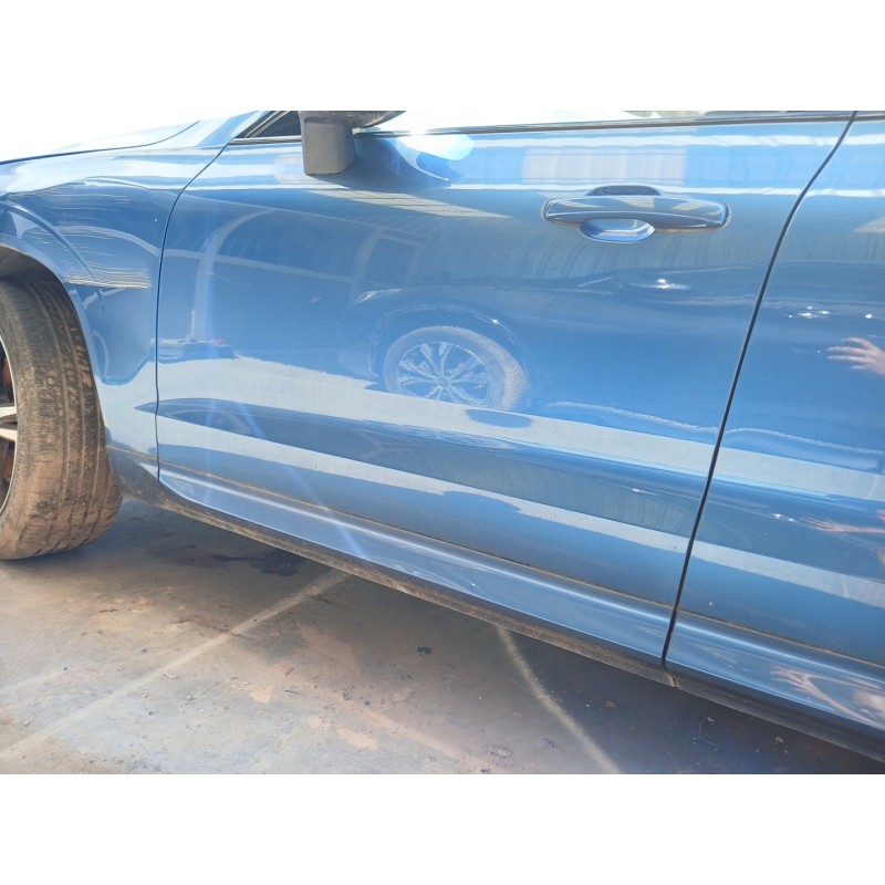 Recambio de puerta delantera izquierda para volvo xc60 ii (246) t4 referencia OEM IAM - Azul 3