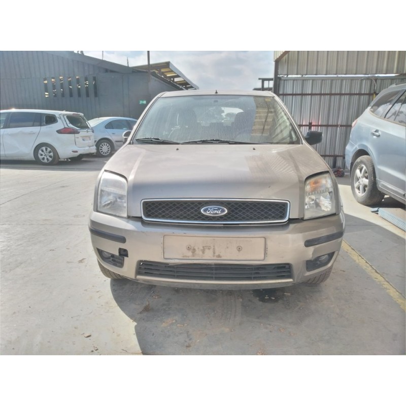 ford fusion (cbk) del año 2004