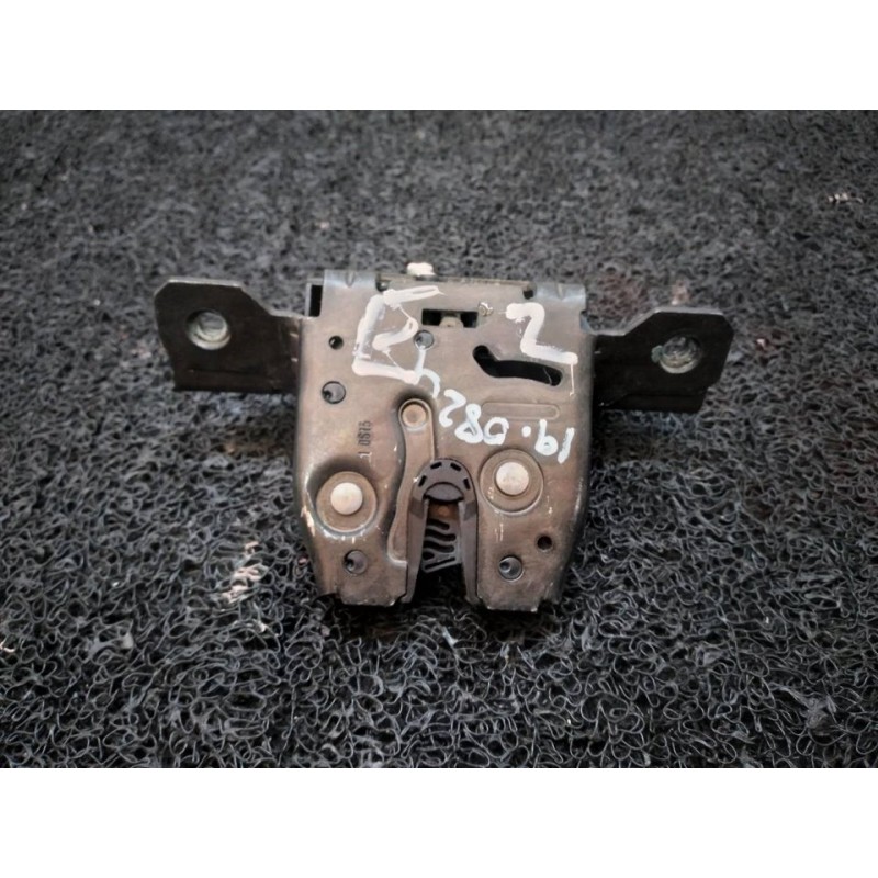Recambio de cerradura maletero / porton para opel astra j lim. excellence referencia OEM IAM 13587646  