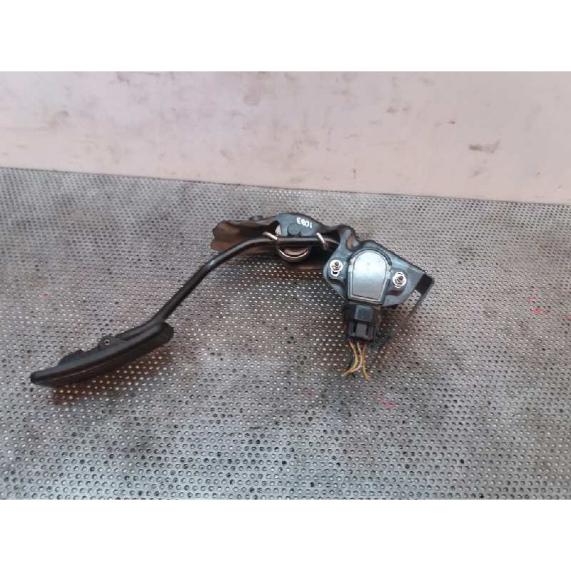 Recambio de potenciometro pedal para toyota corolla verso (r1) 2.2 d-4d sol referencia OEM IAM 8928152021 1983003041 2