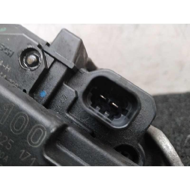 Recambio de alternador para opel corsa d enjoy referencia OEM IAM 0124325171 13222930 BOSCH - Rojo 2
