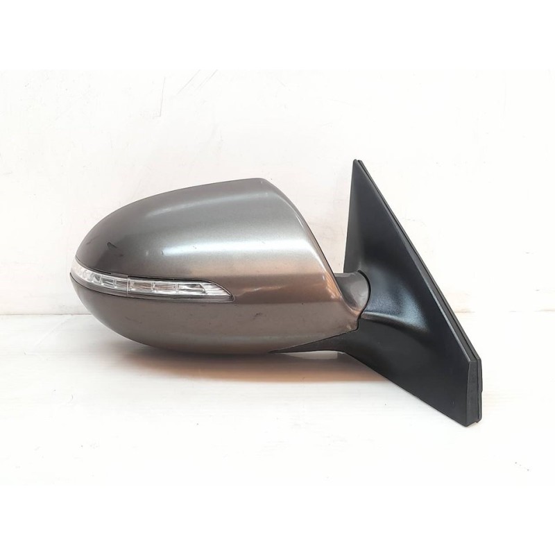 Recambio de retrovisor derecho para kia sportage drive 4x2 referencia OEM IAM 876203U230D5U 4