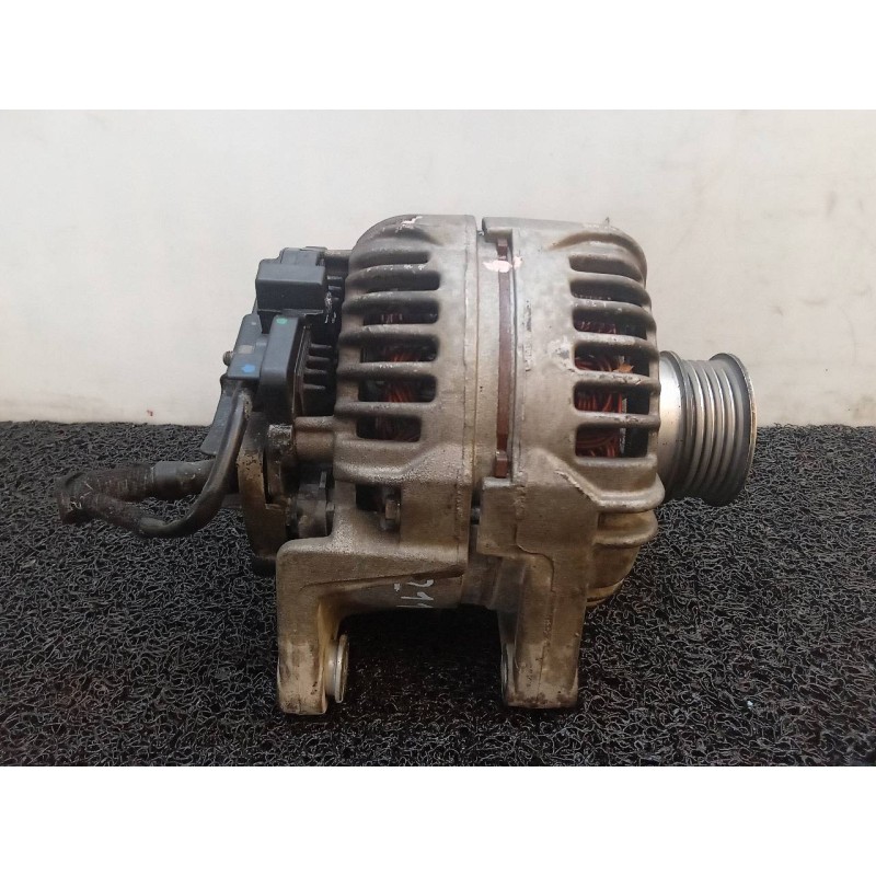 Recambio de alternador para opel astra gtc enjoy referencia OEM IAM 0124425020 55556067 BOSCH - Rojo 5