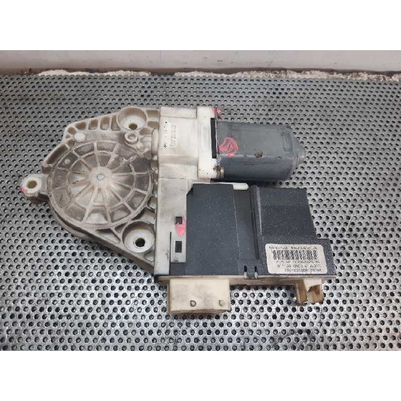 Recambio de motor elevalunas delantero izquierdo para citroën c5 berlina 1.6 hdi cat (9hy / dv6ted4) referencia OEM IAM 99638710 - Blanco 6