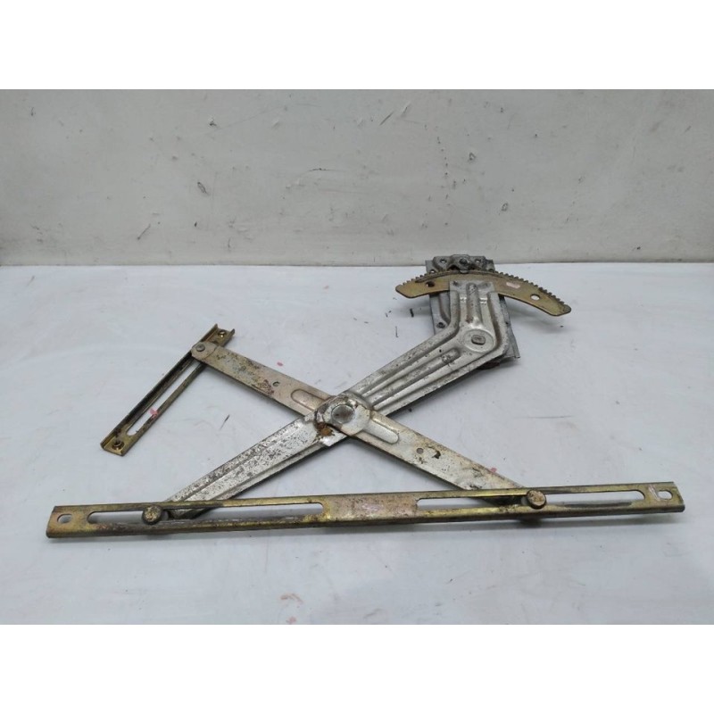Recambio de elevalunas delantero derecho para mitsubishi pajero 2.5 td referencia OEM IAM 2
