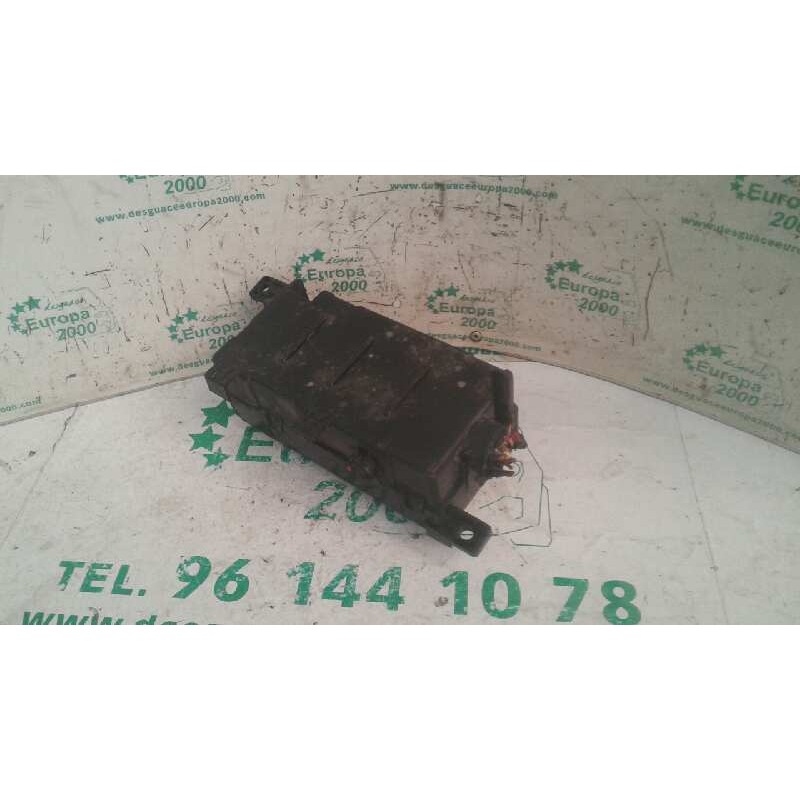 Recambio de caja reles / fusibles para daewoo kalos 1.4 cat referencia OEM IAM - Gris 2
