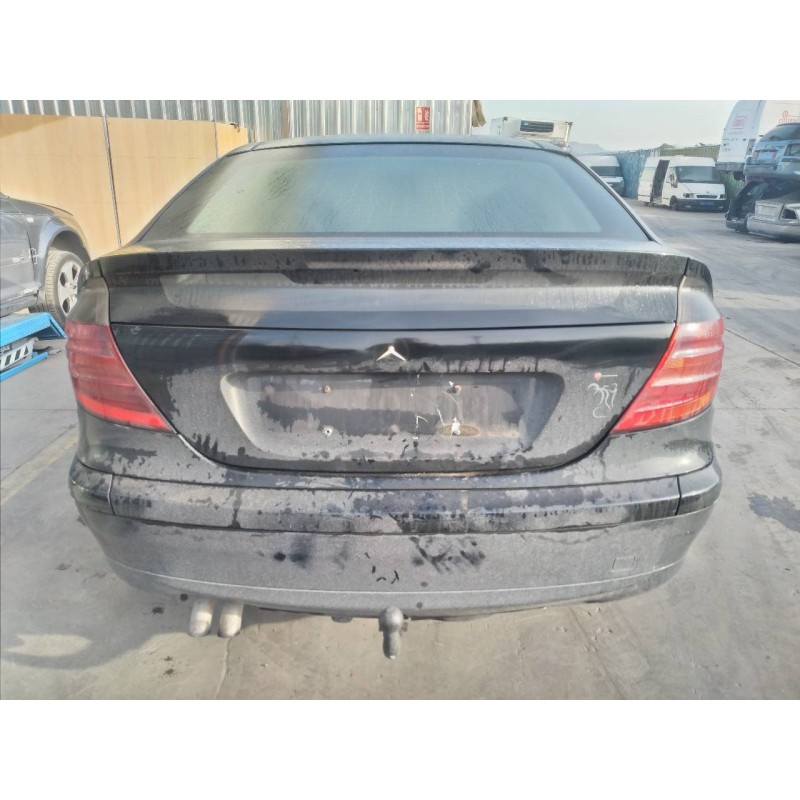 mercedes-benz clase c (w203) sportcoupe del año 2001