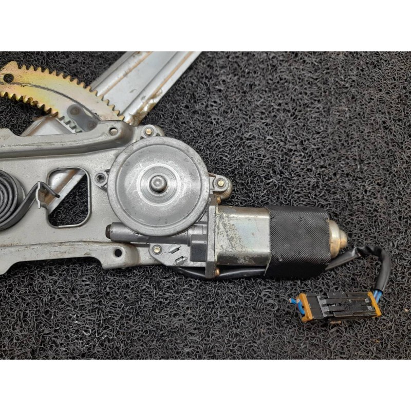 Recambio de elevalunas trasero derecho para nissan patrol gr (y61) gr s referencia OEM IAM - Azul 2