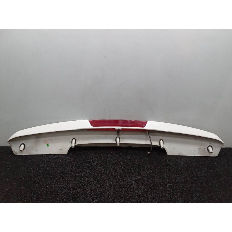 Recambio de aleron trasero para tata indica 1.4 i referencia OEM IAM 267874700144 - Blanco 3