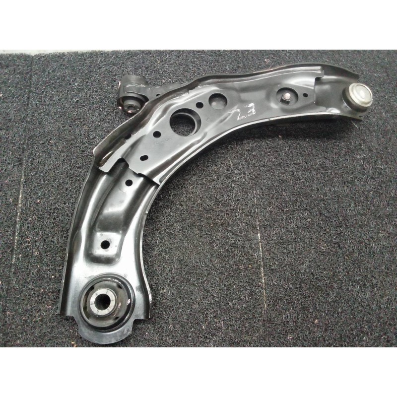 Recambio de brazo suspension inferior delantero izquierdo para mazda cx-30 selection 2wd referencia OEM IAM 20190801B S6204 2