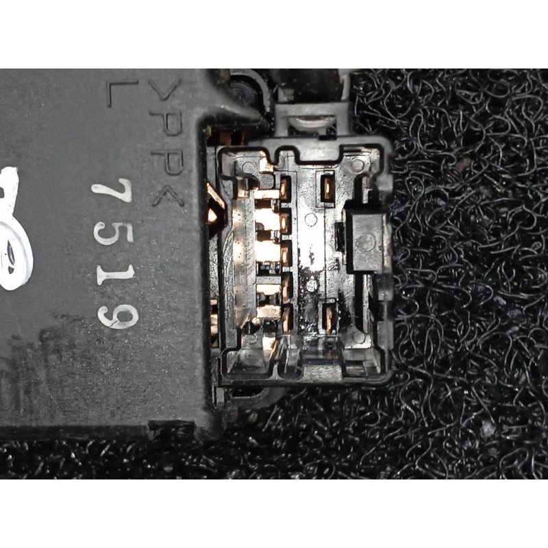 Recambio de mando limpia para nissan patrol gr (y61) comfort referencia OEM IAM 4