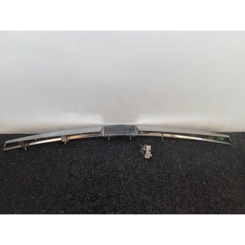 Recambio de molduras traseras para opel astra gtc enjoy referencia OEM IAM - Rojo 4