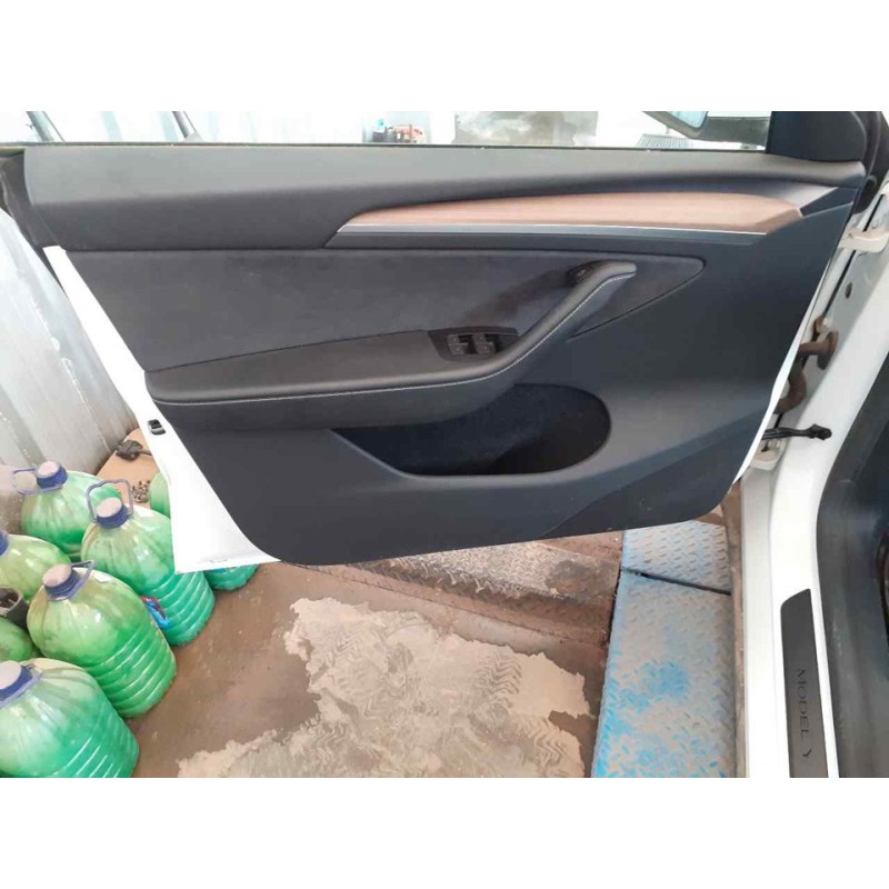 Recambio de guarnecido puerta delantera izquierda para tesla model y gran autonomia dual awd referencia OEM IAM - Blanco 3