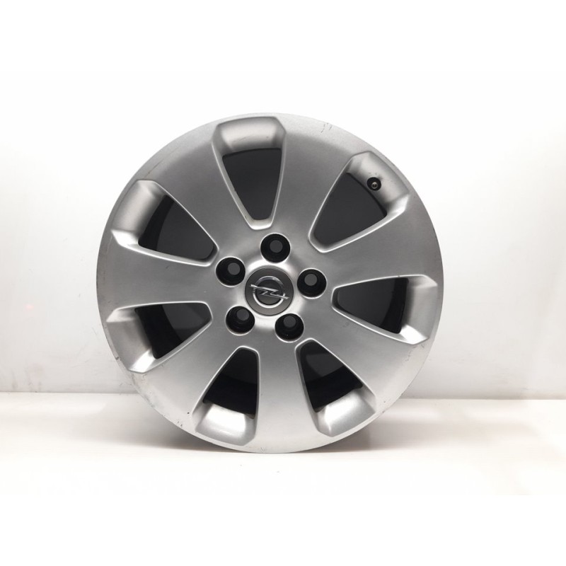 Recambio de llanta para opel insignia berlina essentia referencia OEM IAM 13235010  