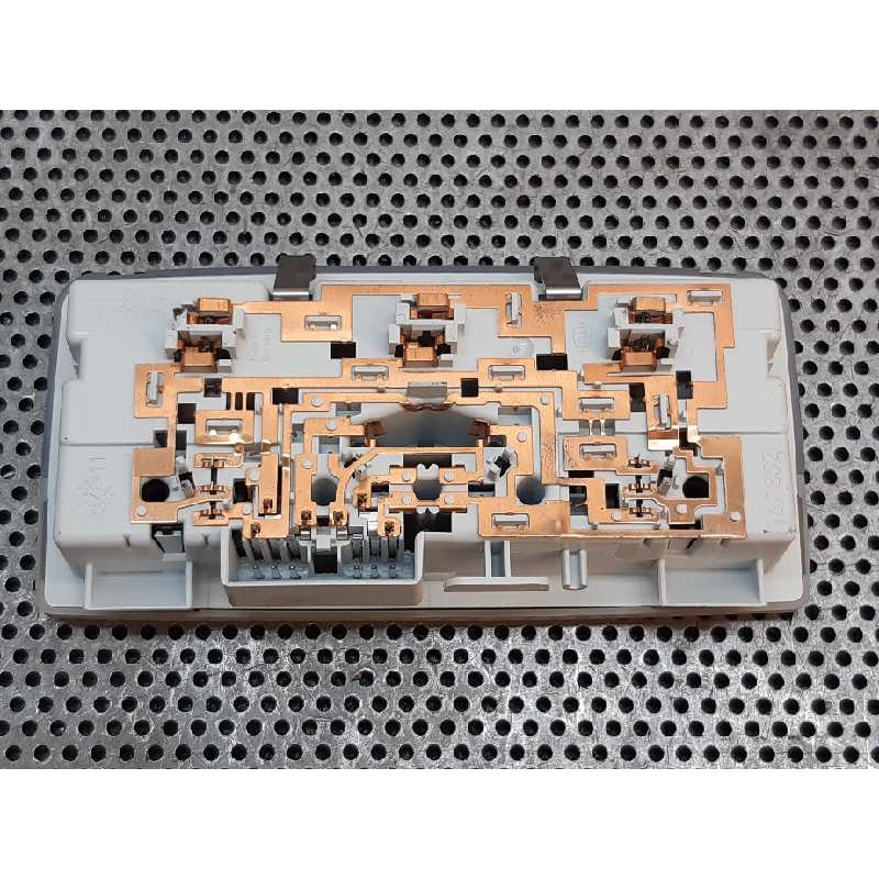 Recambio de luz interior para opel astra j lim. excellence referencia OEM IAM 2