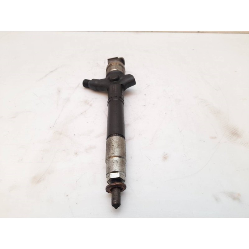 Recambio de inyector para toyota auris 2.0 d-4d cat referencia OEM IAM 236700R190  DENSO