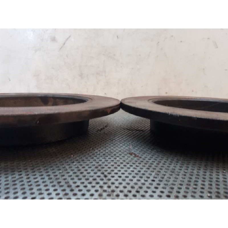 Recambio de disco de freno trasero para kia rio 1.2 cat referencia OEM IAM - Negro 2