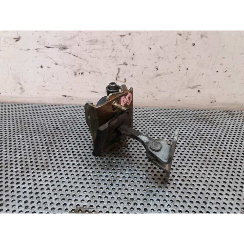 Recambio de retenedor puerta delantera derecha para citroën berlingo 1.9 d 800 furg. referencia OEM IAM - Blanco 2