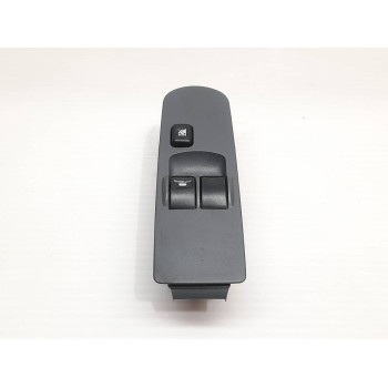 MANDO ELEVALUNAS DELANTERO IZQUIERDO MR587959 