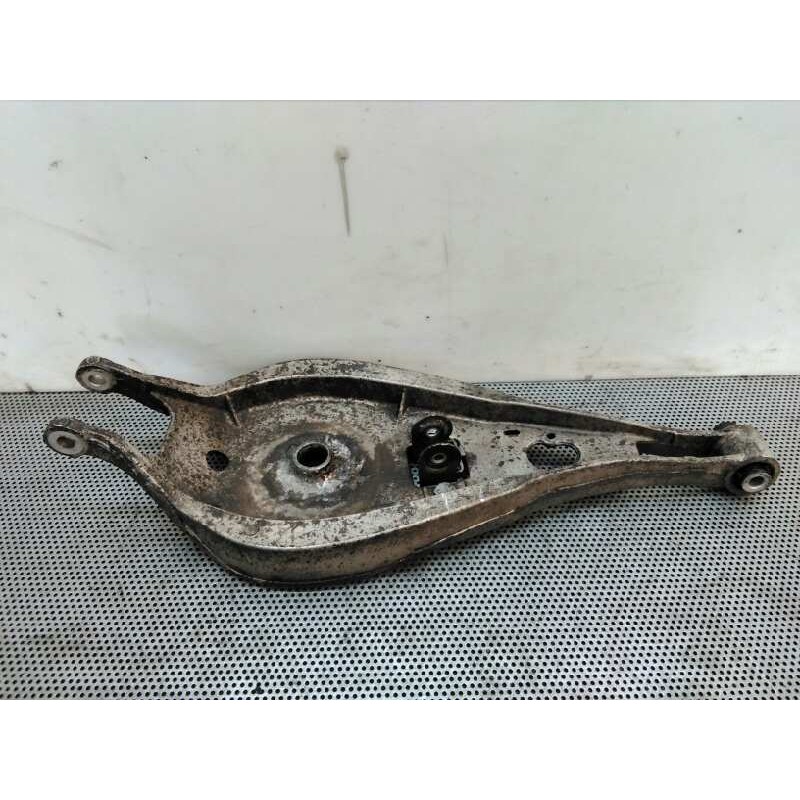 Recambio de brazo suspension inferior trasero izquierdo para bmw serie 3 berlina (e46) 320d referencia OEM IAM   