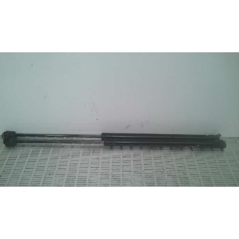 Recambio de amortiguadores maletero / porton para ford escort berlina/turnier 1.4 cat referencia OEM IAM - Rojo