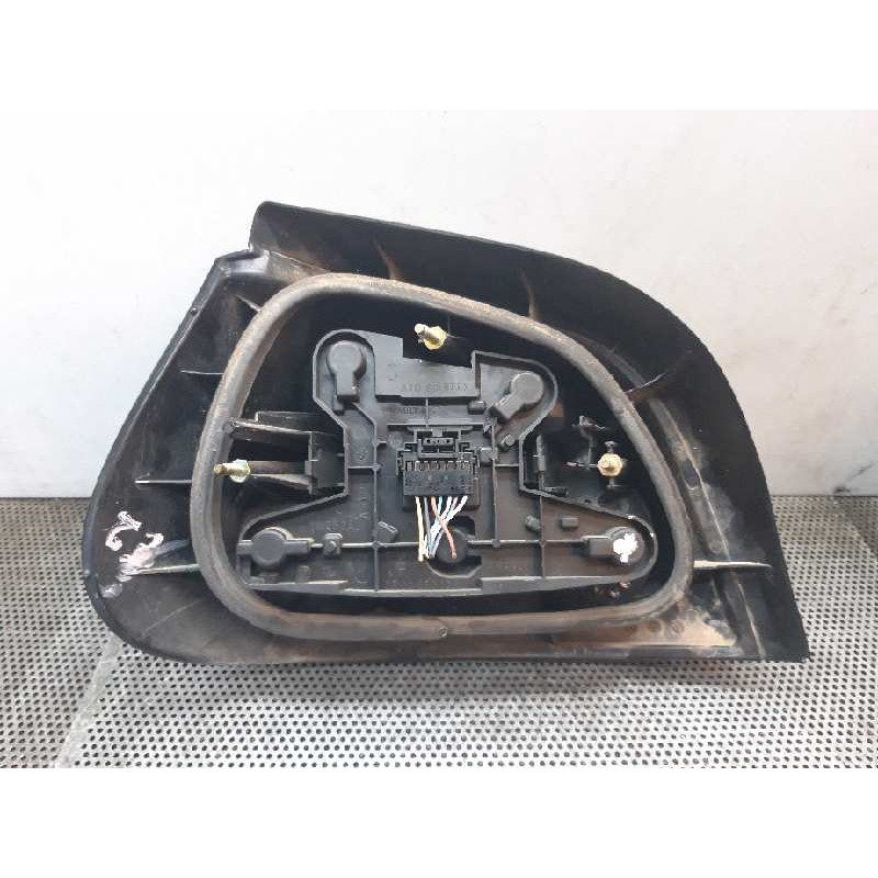 Recambio de piloto trasero derecho para renault megane i berlina hatchback (ba0) 1.6e alize referencia OEM IAM - Gris 2