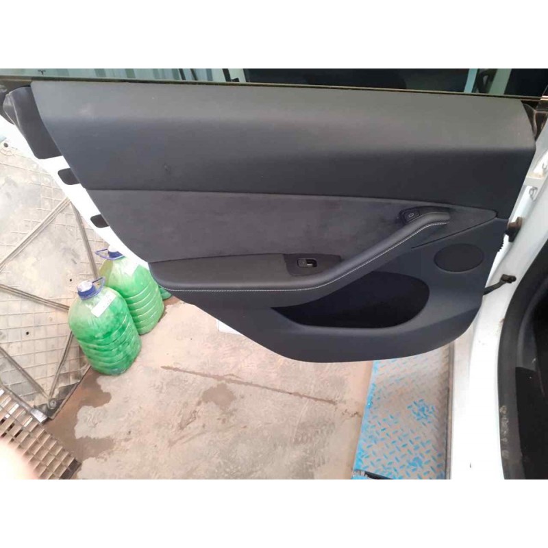 Recambio de guarnecido puerta trasera izquierda para tesla model y gran autonomia dual awd referencia OEM IAM - Blanco 2