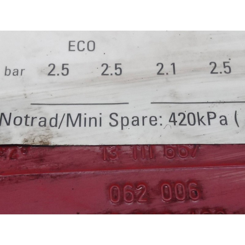 Recambio de tapa exterior combustible para opel astra gtc enjoy referencia OEM IAM 13111667 - Rojo 2