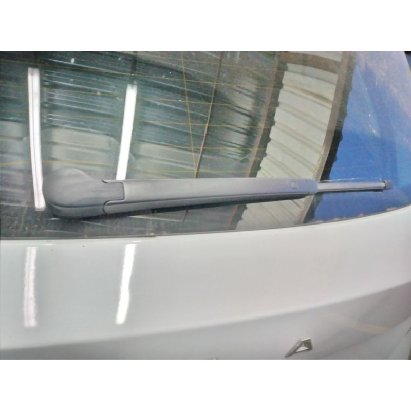 Recambio de brazo limpia trasero para skoda fabia ambition plus referencia OEM IAM   
