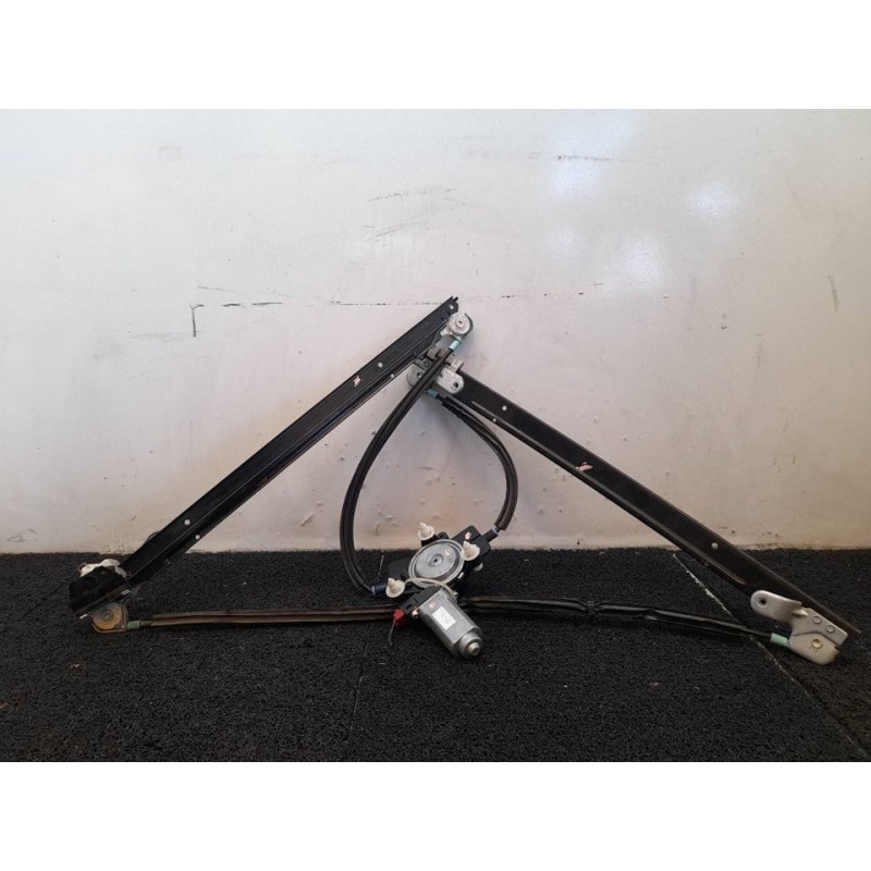 Recambio de elevalunas delantero derecho para chrysler voyager (rg) 2.4 se referencia OEM IAM EA07347 AY2621002771 
