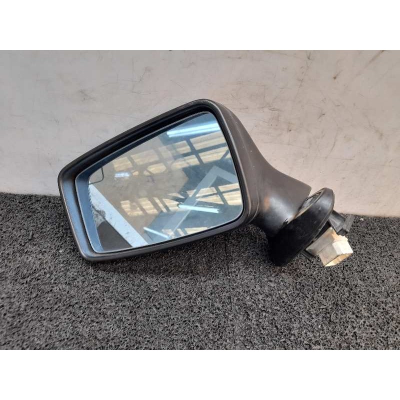 Recambio de retrovisor izquierdo para audi 80 (811/813) cd referencia OEM IAM   