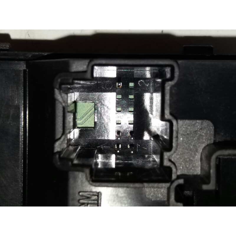 Recambio de mando elevalunas delantero derecho para opel astra j lim. excellence referencia OEM IAM 13301886 3
