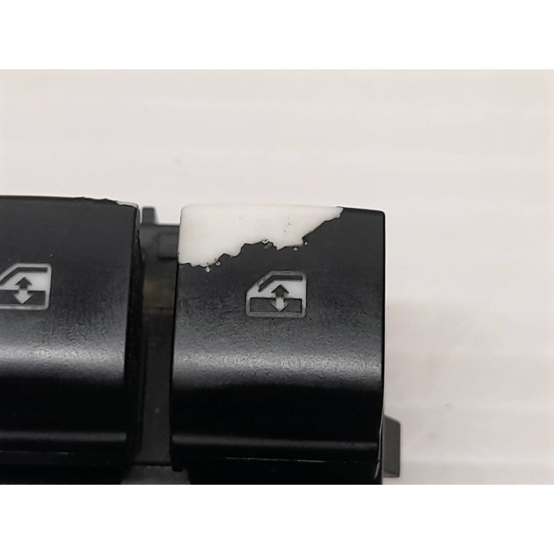Recambio de mando elevalunas delantero izquierdo para opel insignia berlina essentia referencia OEM IAM 13305978 5