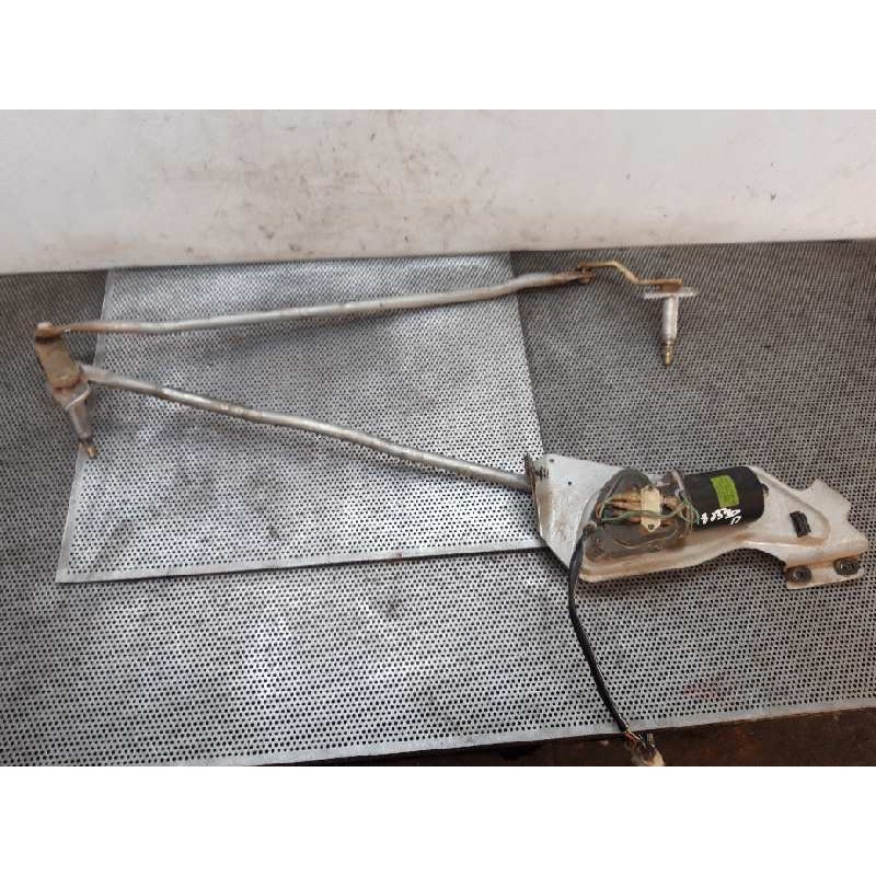 Recambio de motor limpia delantero para nissan cabstar e 3.0d referencia OEM IAM 288105T021 MT312 TT3322041