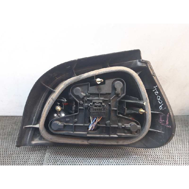 Recambio de piloto trasero izquierdo para renault megane i berlina hatchback (ba0) 1.9 d alize referencia OEM IAM - Verde 2