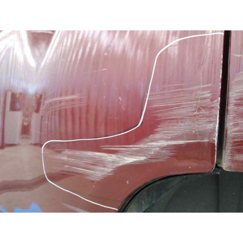 Recambio de puerta trasera izquierda para chrysler jeep compass limited plus 4x2 referencia OEM IAM - Rojo 5