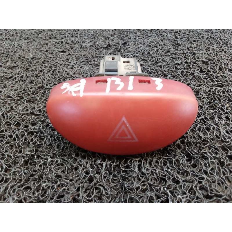 Recambio de warning para peugeot 206 berlina x-line referencia OEM IAM 9643213777  