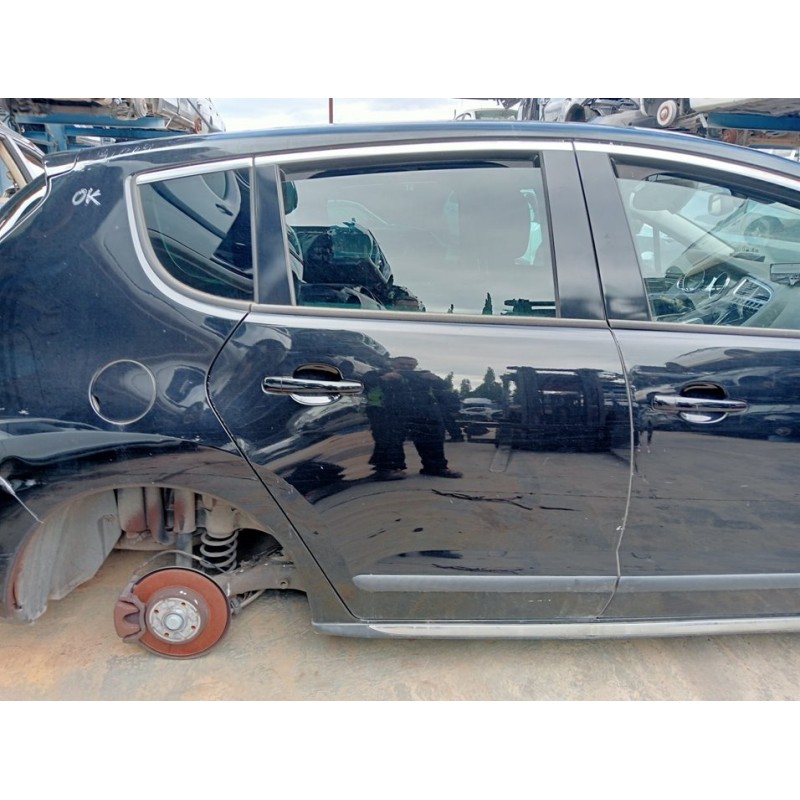 Recambio de puerta trasera derecha para peugeot 3008 allure referencia OEM IAM   