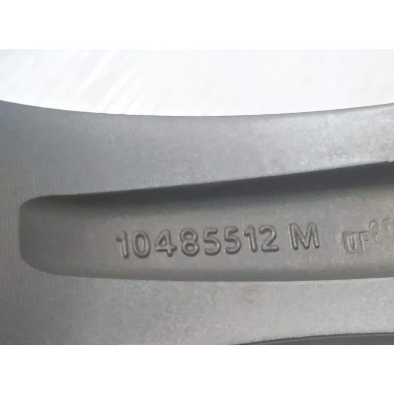 Recambio de llanta para mg mg hs (as23) 1.5 t (sas23) referencia OEM IAM 10485512M  