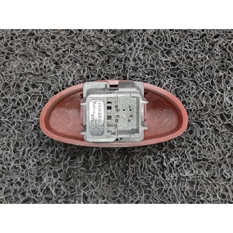 Recambio de warning para peugeot 206 berlina x-line referencia OEM IAM 9643213777 3