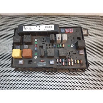 CAJA RELES / FUSIBLES 13205783 5DK00866828 