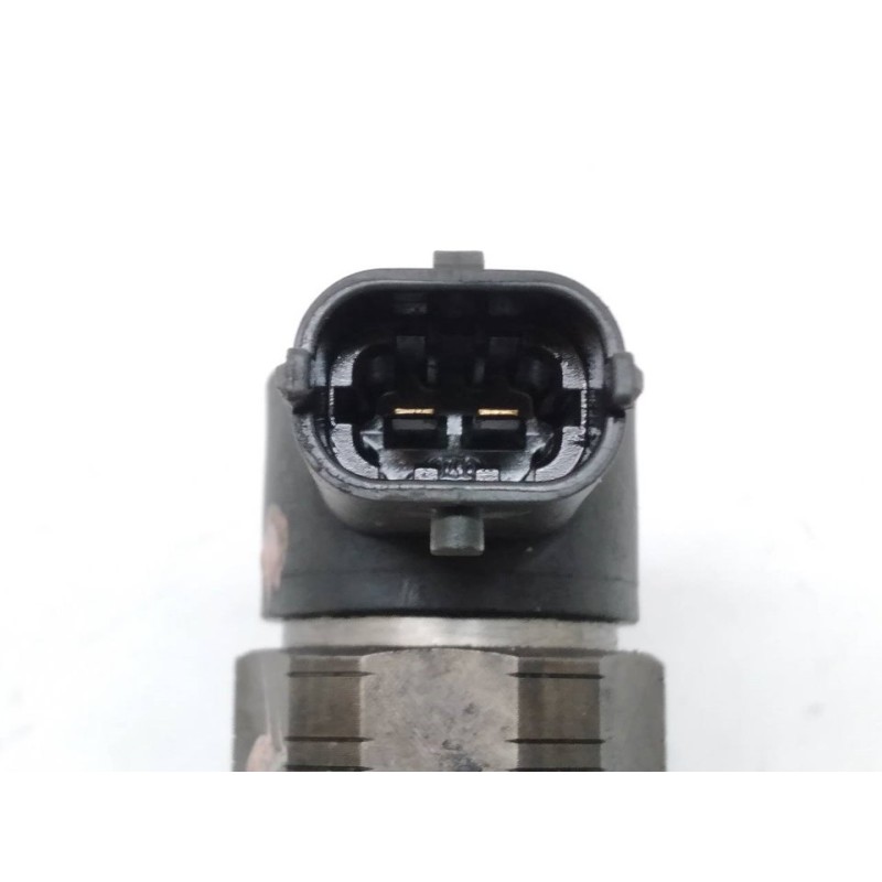 Recambio de inyector para hyundai getz (tb) 1.5 crdi cat referencia OEM IAM 0445110256 338002A400 BOSCH 3