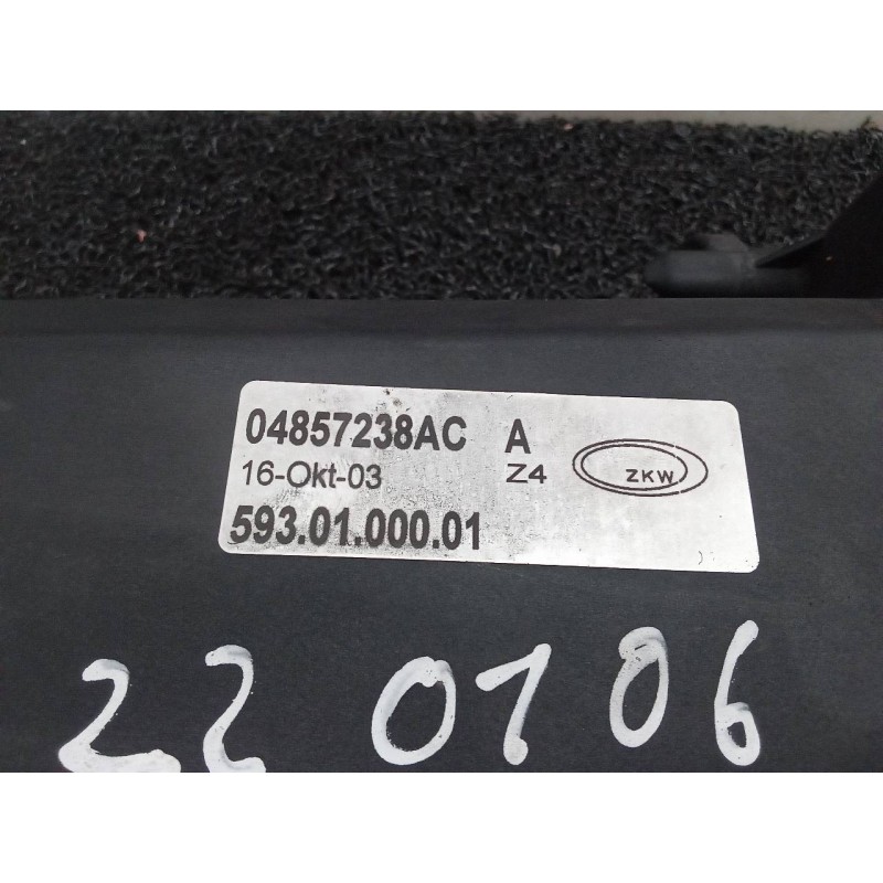 Recambio de faro antiniebla derecho para chrysler voyager (rg) 2.5 crd se referencia OEM IAM 04857238AC 5930100001 2