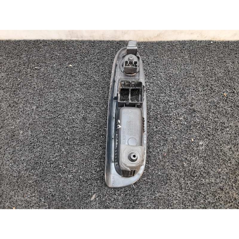 Recambio de mando retrovisor para renault clio ii fase ii (b/cb0) expression referencia OEM IAM 7700429992C 2