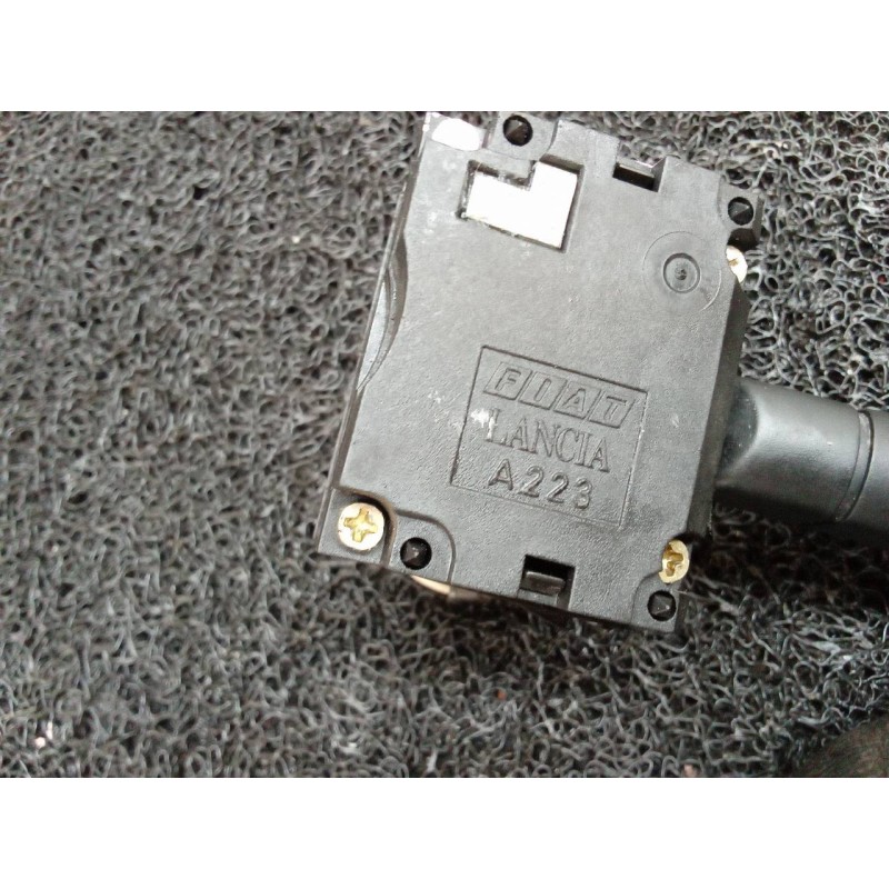 Recambio de mando limpia para fiat tipo (160) referencia OEM IAM A223 - Blanco 5